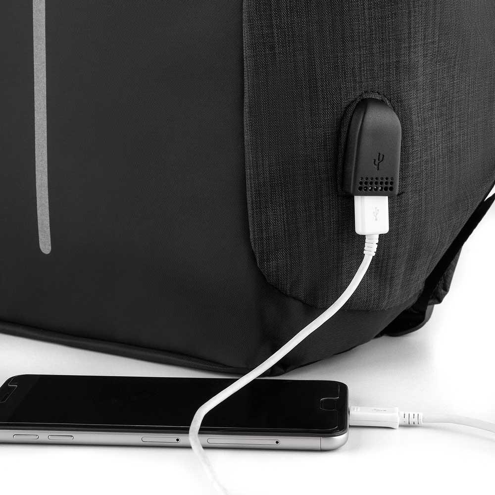 Mochila Anti-Furto USB