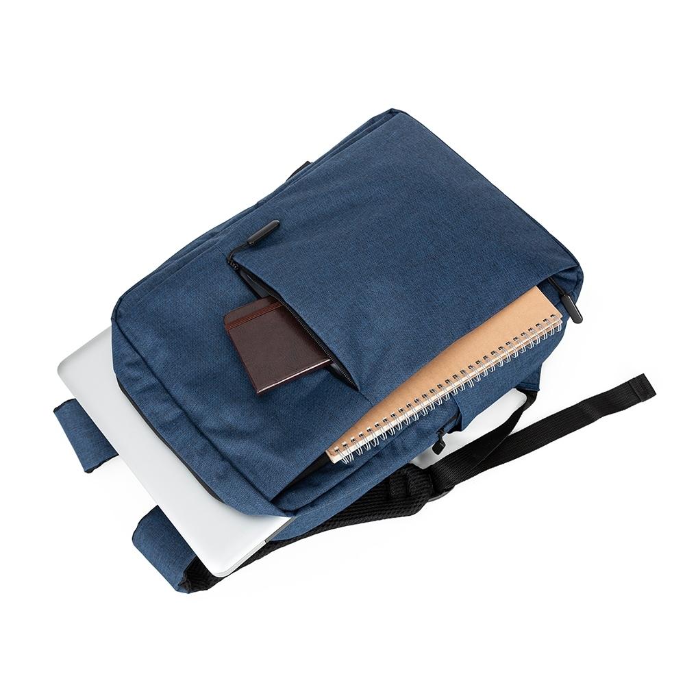 Mochila de Nylon 31L USB