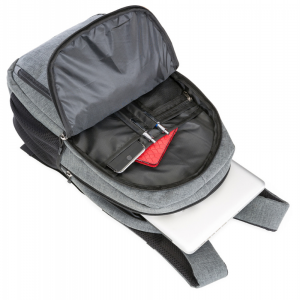 Mochila p/ notebook em tecido poliéster.
